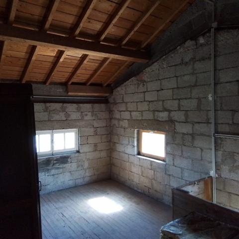 Agréable Fermette de 97 m² avec grange et dépendances sur 6 hectares 7