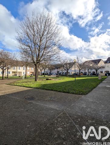 Appartement à vendre 2 pièces 48 m² Plaisir