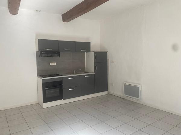 Appartement 2 pièces - BEDARIEUX - 47.50 m2 - 505 € CC