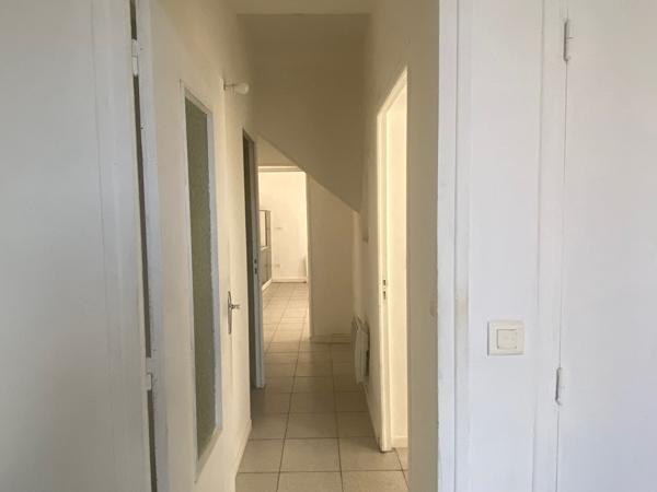 Appartement 2 pièces - BEDARIEUX - 47.50 m2 - 505 € CC