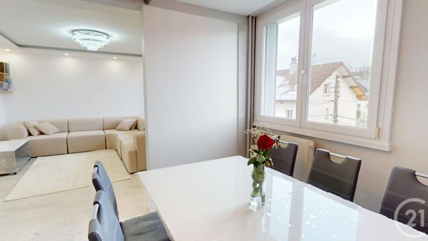 Appartement F3 à vendre  3 pièces - 71 m2 PONTARLIER - 25