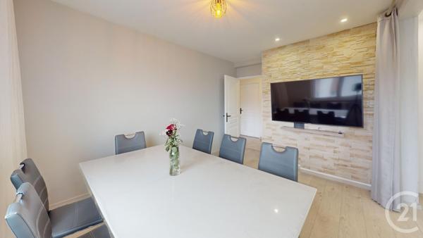 Appartement F3 à vendre  3 pièces - 71 m2 PONTARLIER - 25