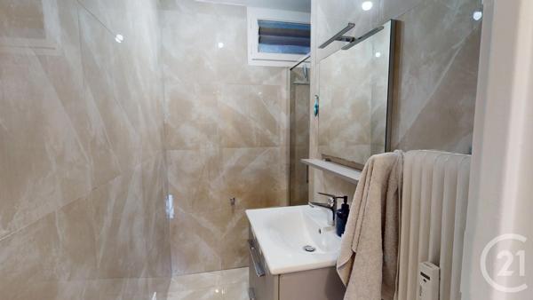 Appartement F3 à vendre  3 pièces - 71 m2 PONTARLIER - 25