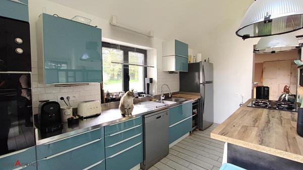 Maison à PLOERMEL, 56800 - 17 pièces 340m²