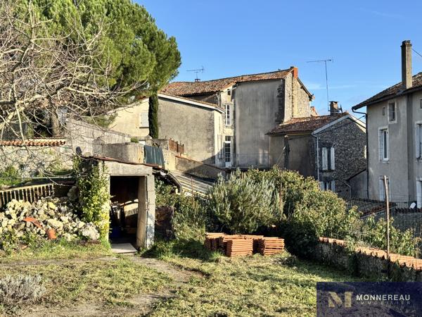 MAISON BOURGEOISE AVEC COUR JARDIN ET GARAGE Détails des diagnostics énergétiques