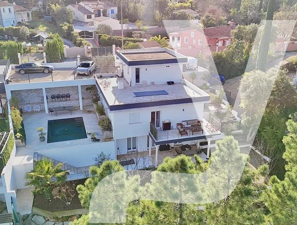 Villa contemporaine - 83550 Vidauban - Réf 85283096