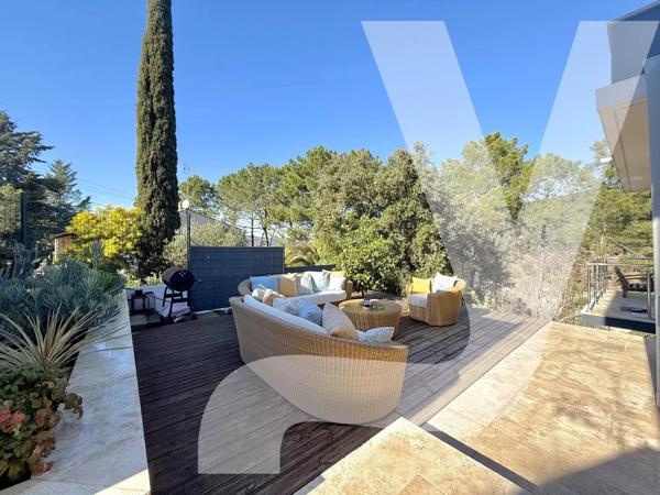 Villa contemporaine - 83550 Vidauban - Réf 85283096