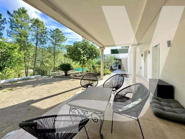 Villa contemporaine - 83550 Vidauban - Réf 85283096