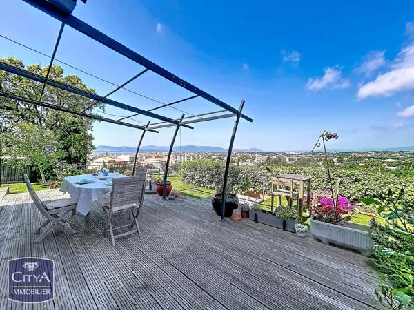 Maison à vendre 4 pièces 85.71m² Saint-Raphaël (83700)