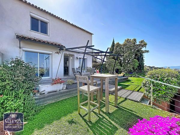 Maison à vendre 4 pièces 85.71m² Saint-Raphaël (83700)