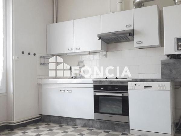 Location Appartement 4 pièces 96.28 m² - 33 AVENUE DU MARECHAL LECLERC Blois 41000