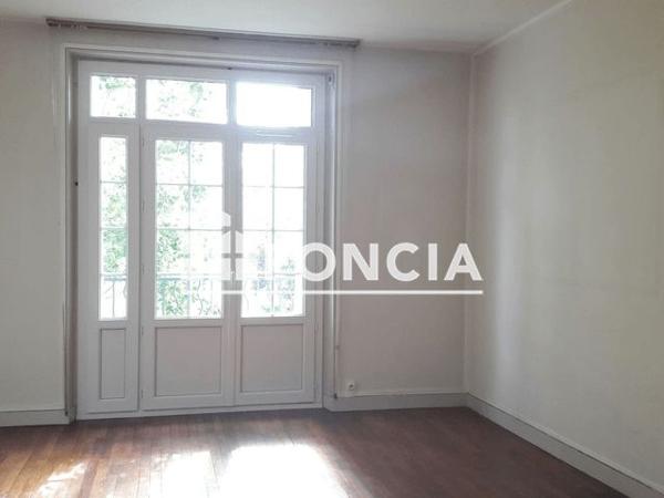 Location Appartement 4 pièces 96.28 m² - 33 AVENUE DU MARECHAL LECLERC Blois 41000