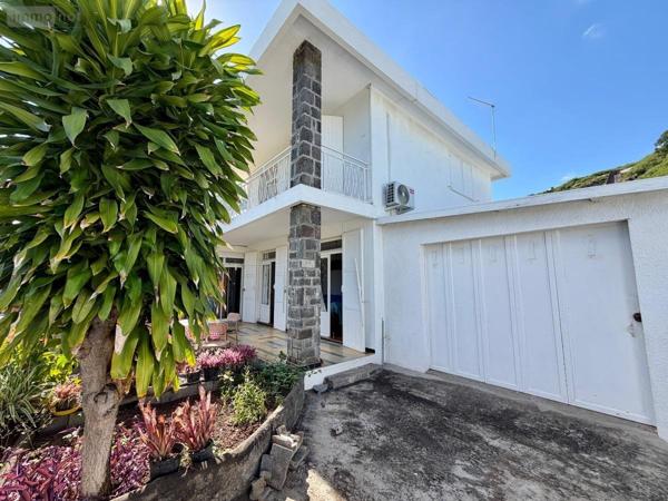 Maison à vendre à Saint-Paul à la Réunion (97460), ref : 97409-295