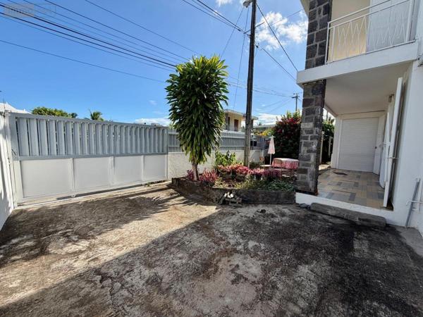 Maison à vendre à Saint-Paul à la Réunion (97460), ref : 97409-295
