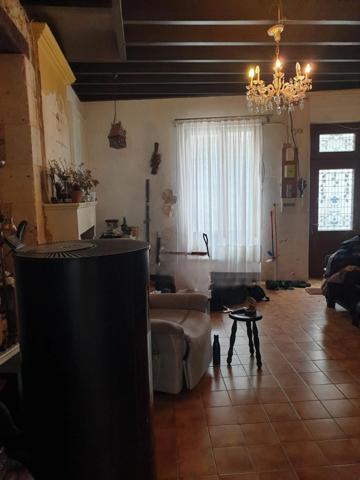 🏡 CHALAIS (16) Maison de ville à fort potentiel – 134 m² habitables + studio 39 m² – À rénover