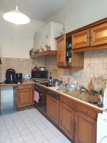 🏡 CHALAIS (16) Maison de ville à fort potentiel – 134 m² habitables + studio 39 m² – À rénover