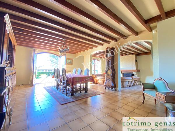 GENAS Maison 200m²+S/sol 180m² +Terrain 1186m²