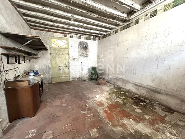 MAISON DE 90m² À RÉNOVER AU COEUR DE VALENCAY AVEC COURETTE ET DÉPENDANCES (INDRE 36)