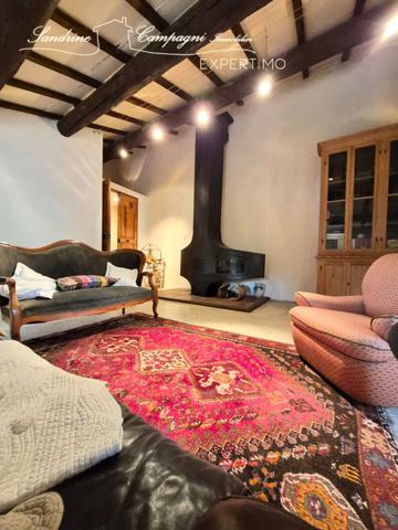 Maubec (84660) Demeure du 18ème, secteur MAUBEC, PETIT COUSTELLET, OPPEDE