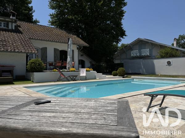 Maison à vendre 6 pièces 145,5 m² Saint-Vincent-de-Tyrosse