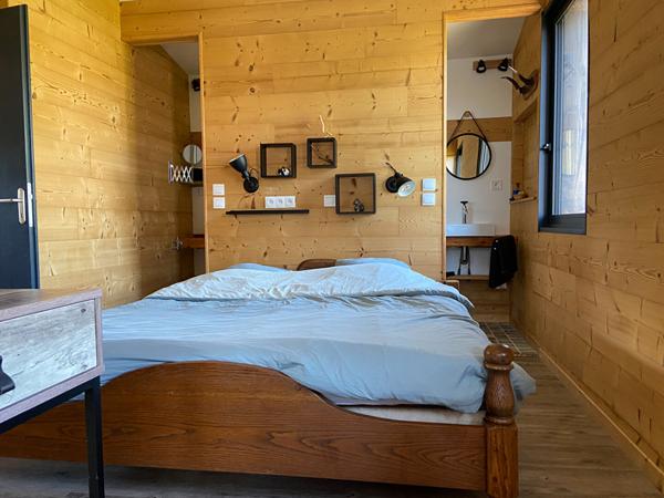 Maison St Hilaire De Riez 4 ch sur 1 309 m2 de terrain boisé à 1,7 km de la plage de SION