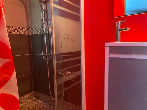 Maison St Hilaire De Riez 4 ch sur 1 309 m2 de terrain boisé à 1,7 km de la plage de SION