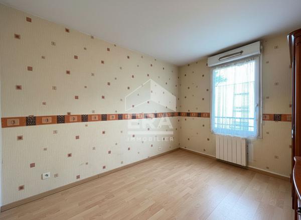 Lozanne  Gare à pied -Appartement T3 de 73 m² -Résidence sécurisée