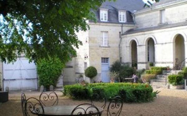 Manoir 11 pièces à Le Coudray-Macouard