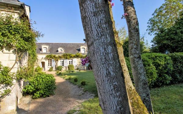 Manoir 11 pièces à Le Coudray-Macouard
