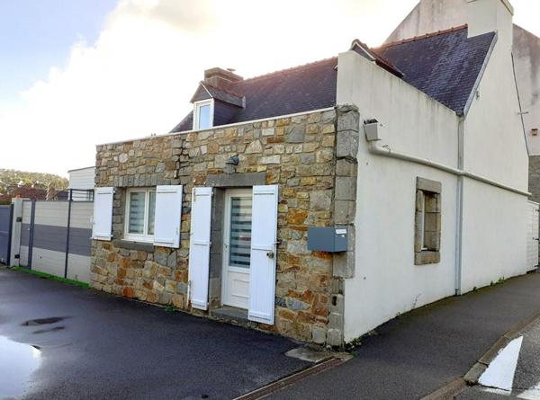 Maison 7 pièce(s) 130 m2  à Crozon (29 160) à 2 pas de la grande plage de Morgat