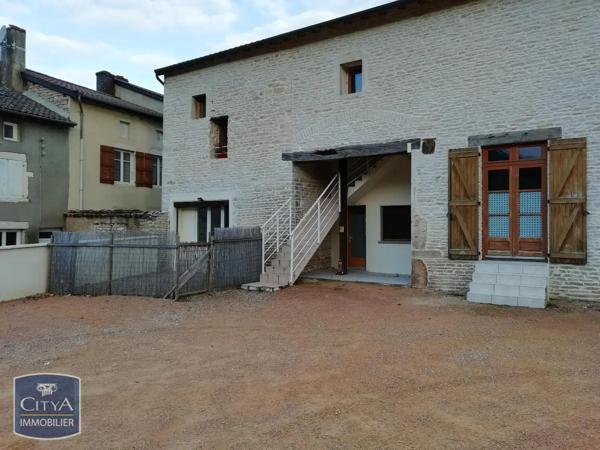 Appartement à louer 2 pièces 56m² Lugny (71260)