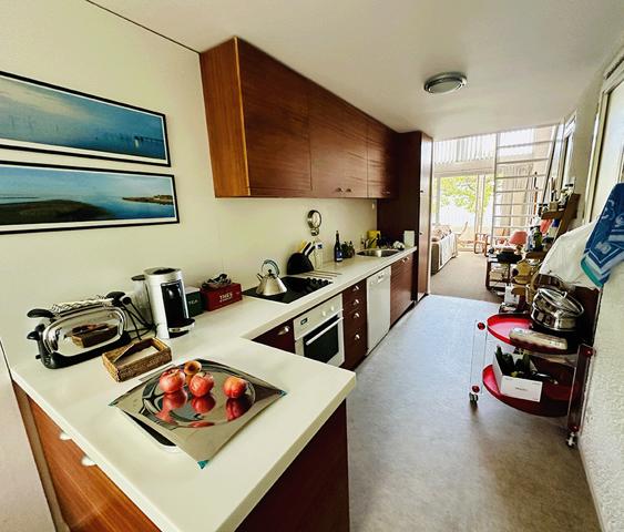 Cap Ferret en 1ère ligne, superbe appartement d’architecte en prise directe avec le bassin