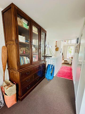 Cap Ferret en 1ère ligne, superbe appartement d’architecte en prise directe avec le bassin