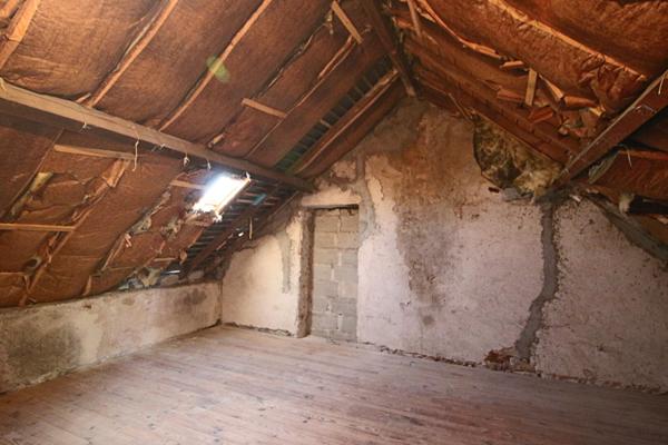 Maison à rénover  TRIGNAC CAMPAGNE  2 CHAMBRES