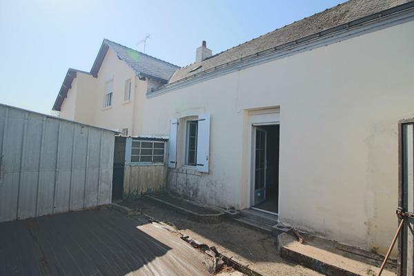 Maison à rénover  TRIGNAC CAMPAGNE  2 CHAMBRES