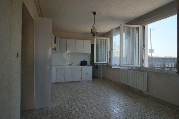 Maison à rénover  TRIGNAC CAMPAGNE  2 CHAMBRES