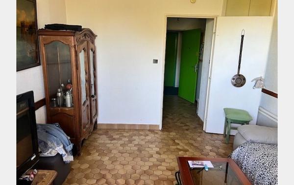 Vente Studio Cabine QUARTIER COUCHANT à rafraîchir La grande-motte