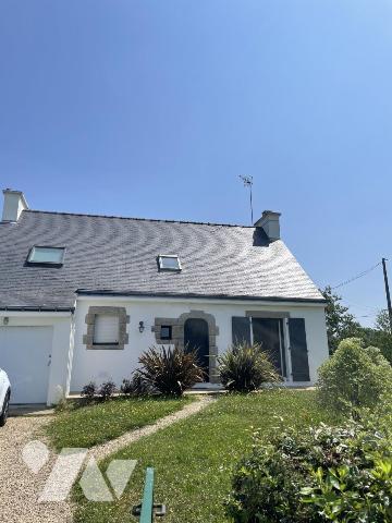 A VENDRE SENE MAISON TRADITIONNELLE T6 secteur Michotte
