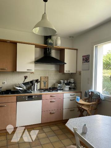 A VENDRE SENE MAISON TRADITIONNELLE T6 secteur Michotte