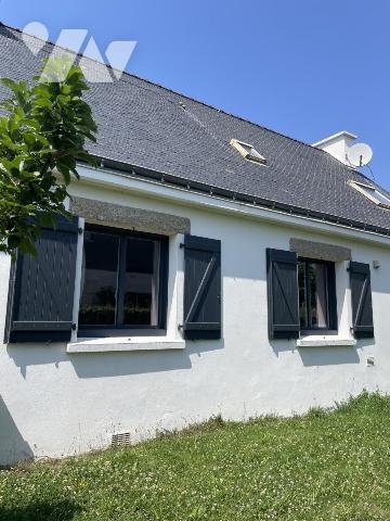 A VENDRE SENE MAISON TRADITIONNELLE T6 secteur Michotte