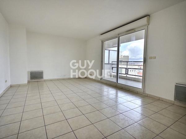 Marseille 1er T3 avec balcon et box fermé à 8 min de la gare Saint-Charles.