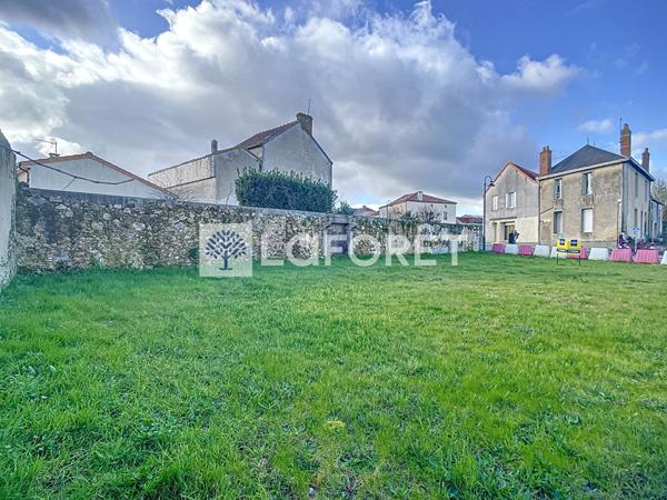 Achat terrain Faye-l'Abbesse - 257 m² - 9 890 €