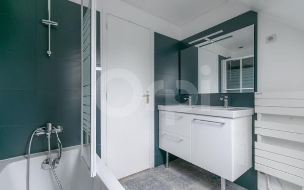 Maison à vendre    6 pièces • 138 m2 Pontault-Combault