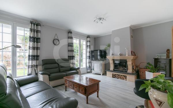 Maison à vendre    6 pièces • 138 m2 Pontault-Combault