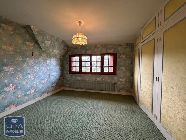 Maison à vendre 6 pièces 158m² Charleville-Mézières (08000)