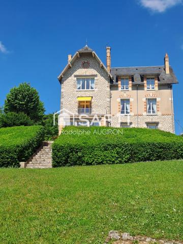 Magnifique villa de caractère, vue sur  la Loire.