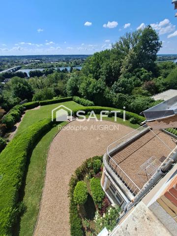 Magnifique villa de caractère, vue sur  la Loire.