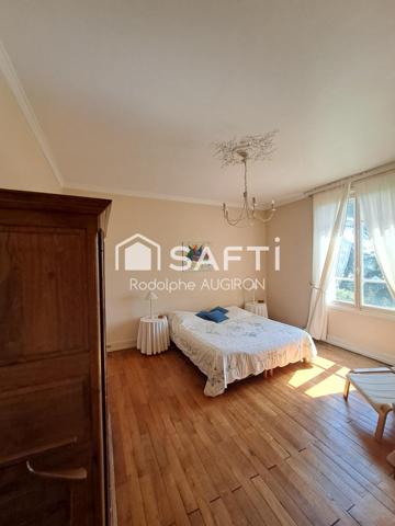 Magnifique villa de caractère, vue sur  la Loire.