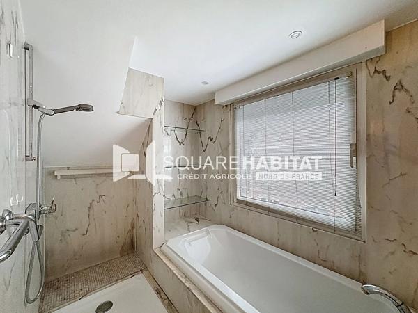 Appartement à vendre 3 pièces 107m² Ronchin (59790)