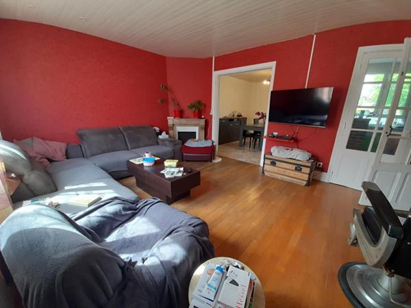 PROCHE CENTRE , Maison Tergnier 6 pièce(s) 134 m2 avec garage